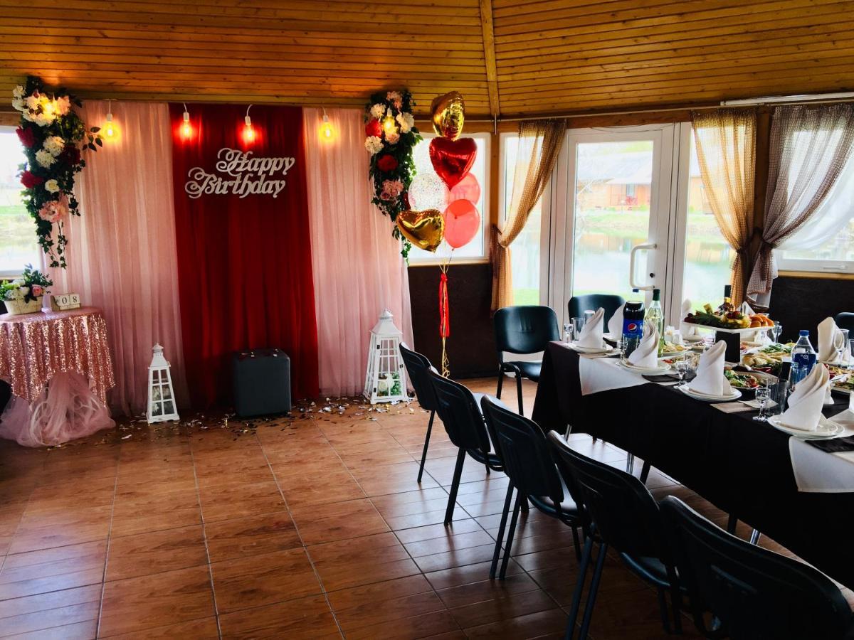 Holiday Park Dunay Kyslytsya Екстериор снимка