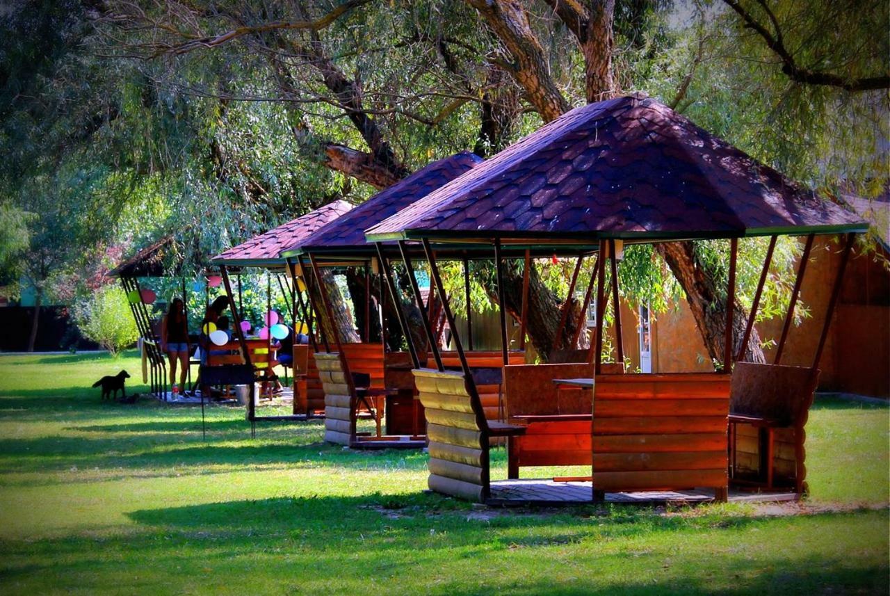Holiday Park Dunay Kyslytsya Екстериор снимка