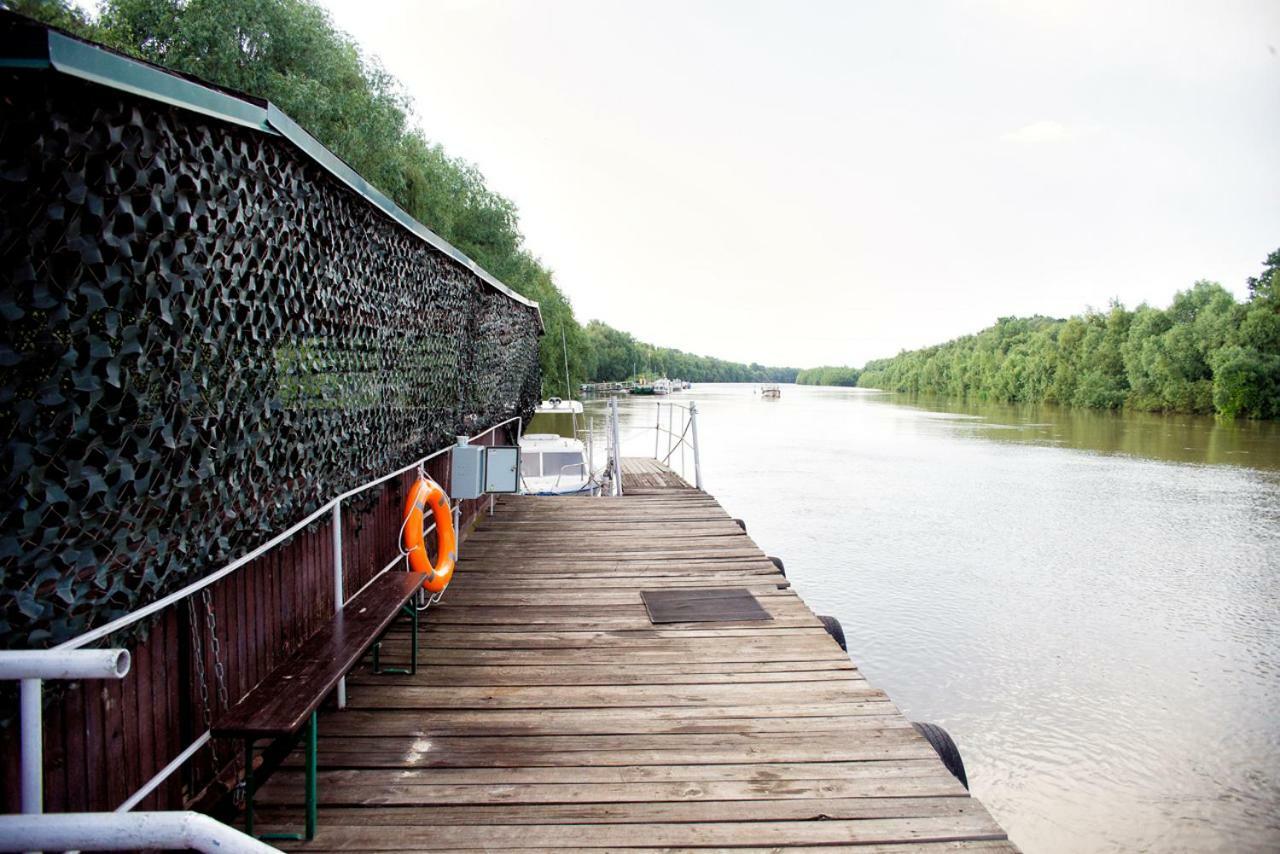 Holiday Park Dunay Kyslytsya Екстериор снимка