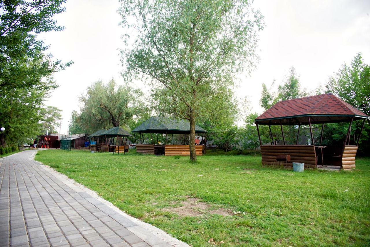 Holiday Park Dunay Kyslytsya Екстериор снимка