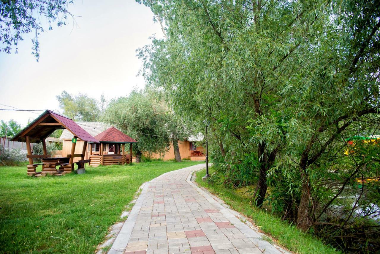 Holiday Park Dunay Kyslytsya Екстериор снимка